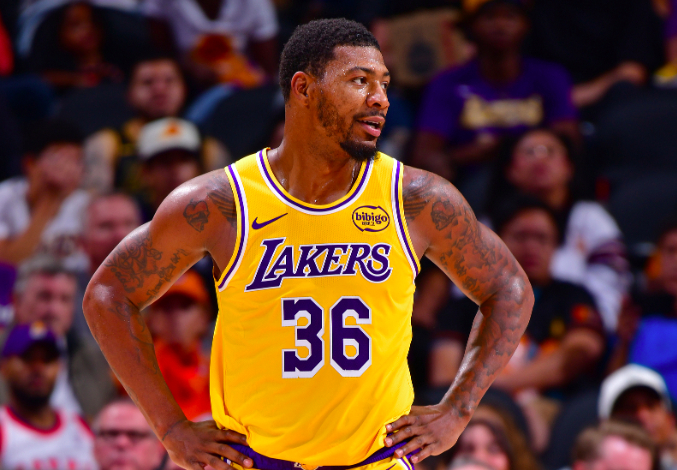 湖人防守策略调整应对斯玛特缺席挑战